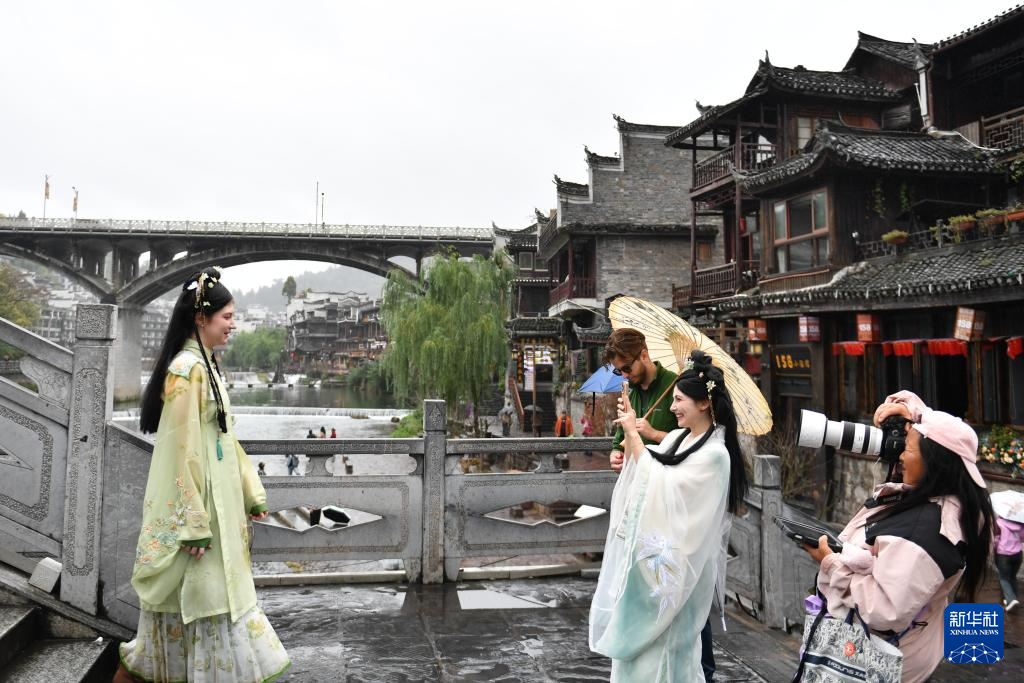 20251107749518c25c5b4db9bbd5bbf1641fef78_20251107b65fb9f73b904be0b926e3851859472f.jpg 20251107749518c25c5b4db9bbd5bbf1641fef78_20251107b65fb9f73b904be0b926e3851859472f.jpg