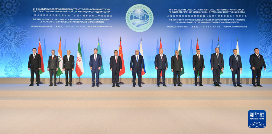 Xoq8iEC6BlNn9OY3.jpg Xoq8iEC6BlNn9OY3.jpg