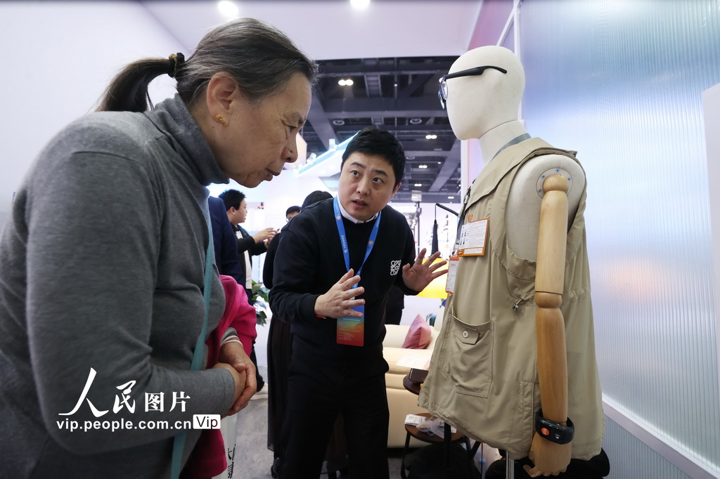 MAIN1761873152445G4GVP7ARAX.jpg MAIN1761873152445G4GVP7ARAX.jpg