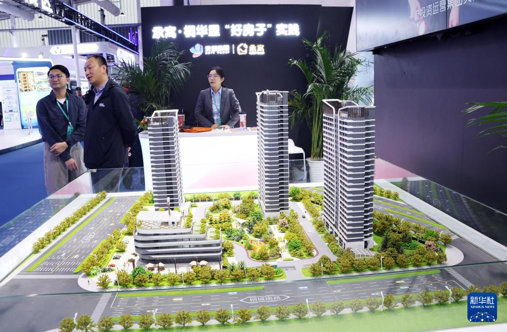 JdqDDRstJc8FFfvV.jpg JdqDDRstJc8FFfvV.jpg