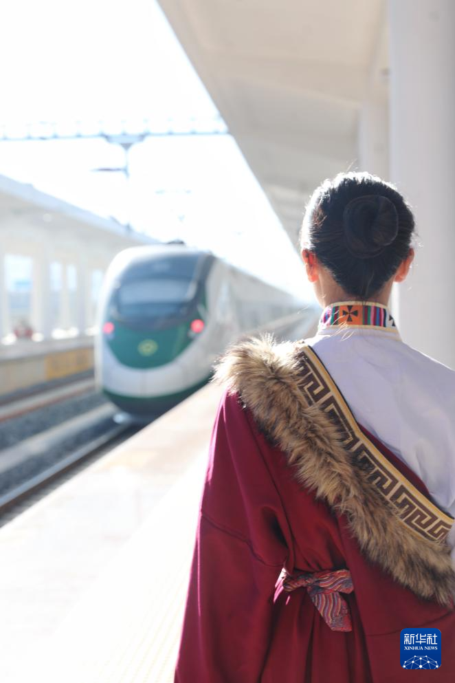 202511249de134760d8241e49ea440f34cdf46f1_20251124b193850180cc49ea8d182ec0b49a25a2.jpg 202511249de134760d8241e49ea440f34cdf46f1_20251124b193850180cc49ea8d182ec0b49a25a2.jpg