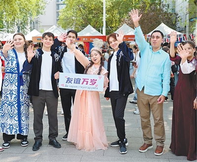 bf5d5593-493e-426f-9f02-d8f544d129a5.jpg bf5d5593-493e-426f-9f02-d8f544d129a5.jpg