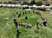 新华视点丨多地探索设置中小学春秋假，怎么休更合适？