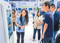 《人工智能生成合成内容标识办法》明确对AI生成合成内容添加标识  你刷的短视频，标注“AI生成”了吗？