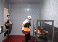 湖南江华：打好食堂升级“组合拳” 守护学生用餐安全与舒适