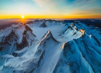 践行“两山”理念 守护东北“水塔”——解码美丽中国的“长白山名片”