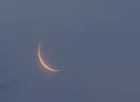 抬头看！15日凌晨将迎本年度最小残月